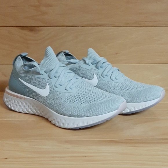 Nike  Womens Epic React Flyknit Light Silver Sail - Picture 2 of 6